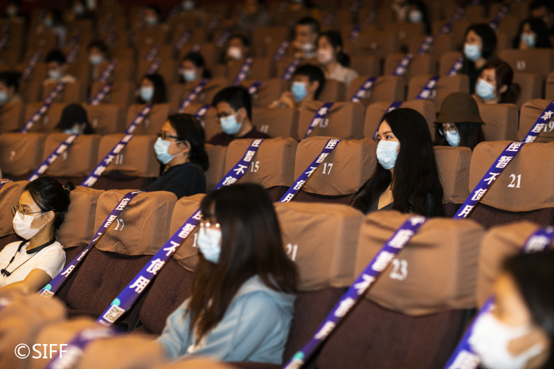 挤不出“泡沫”的上影节