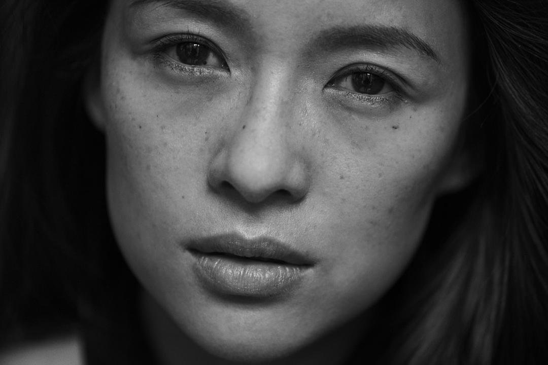 不“装”少女，无戏可演的“章子怡”们