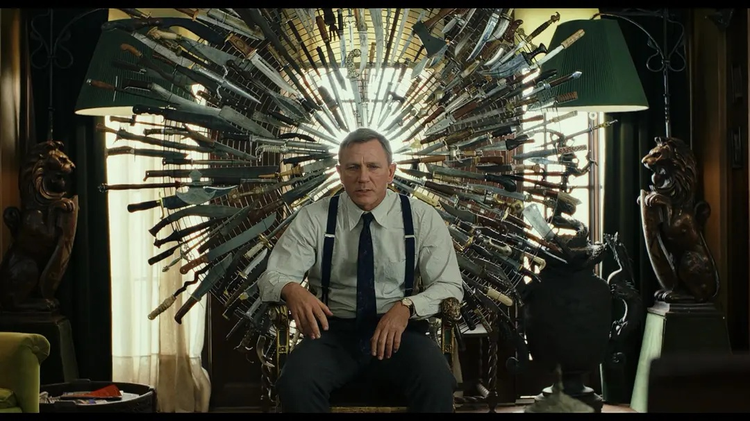 给三位主创薪酬最高均超1亿美元，Netflix为何急于拿下《利刃出鞘》两部续集版权？