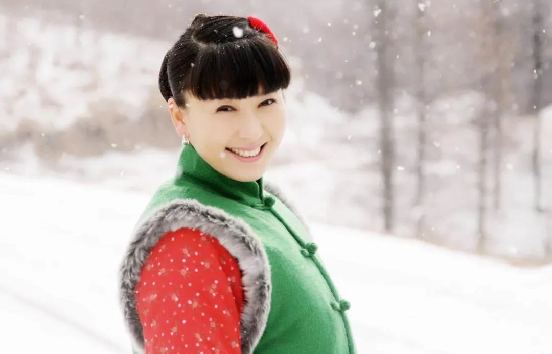 闫学晶、王耀庆等老艺术家，为何都开始做直播？