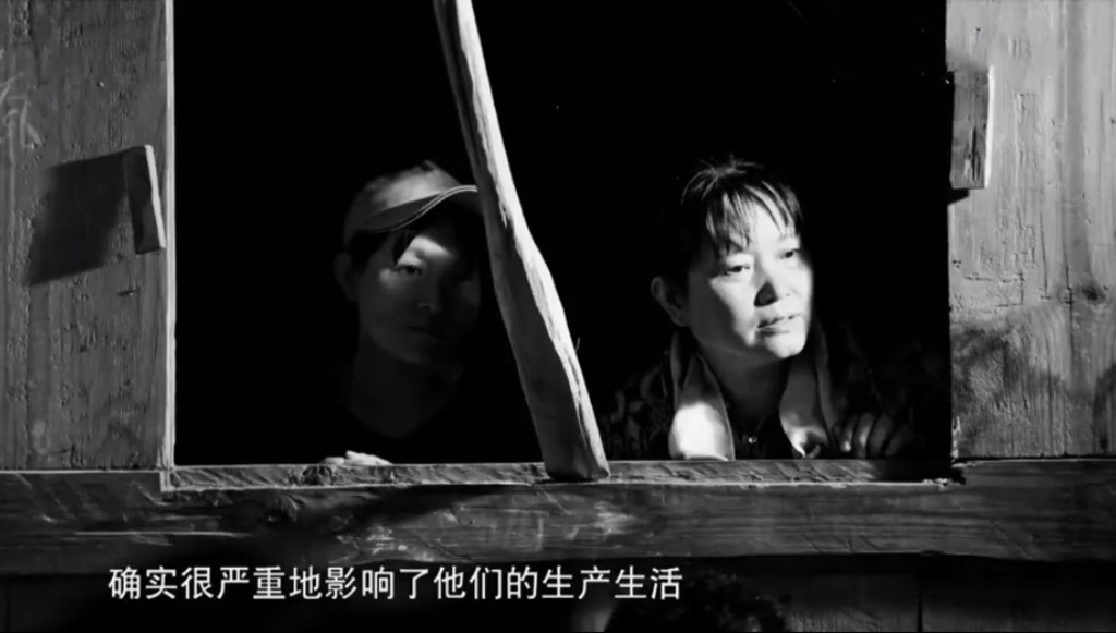 深入云南四年的追踪拍摄，《落地生根》一位纪录片女导演献给世界的中国地方减贫影像志