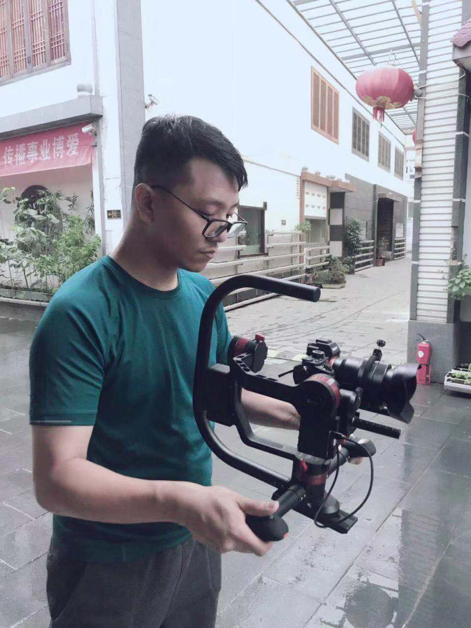 这个稳定器的确挺稳的福州南无文化传播林宏稳拍太极s使用心得