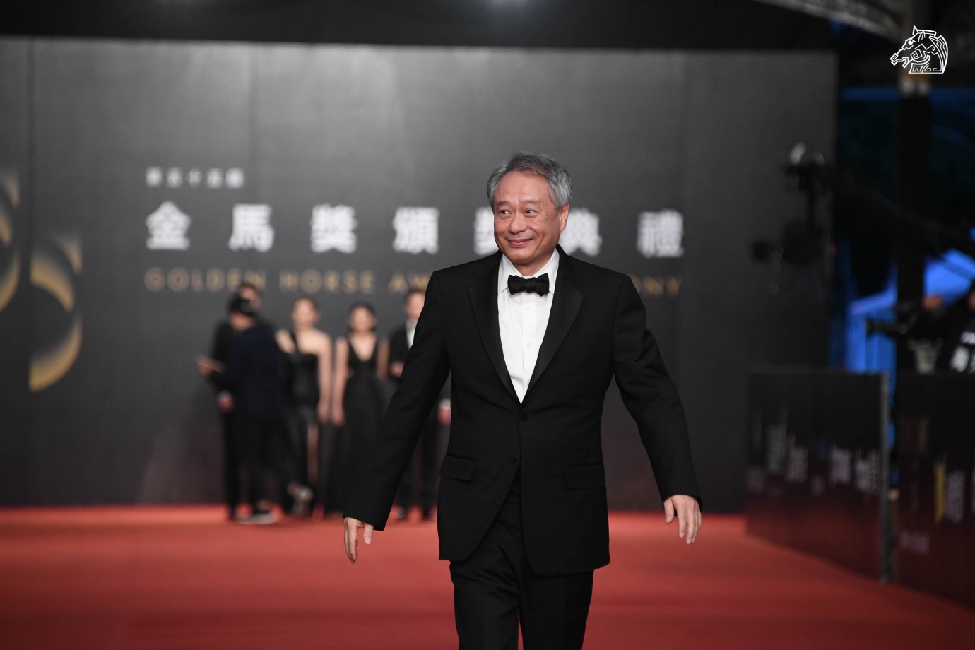 1876bafa7b09db5af2100fb6d060b9a7