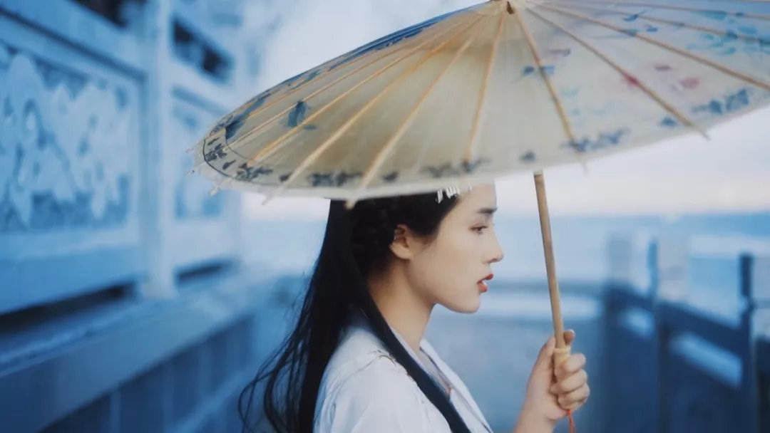 唯美古风,追逐阳光下回眸的倾城一笑