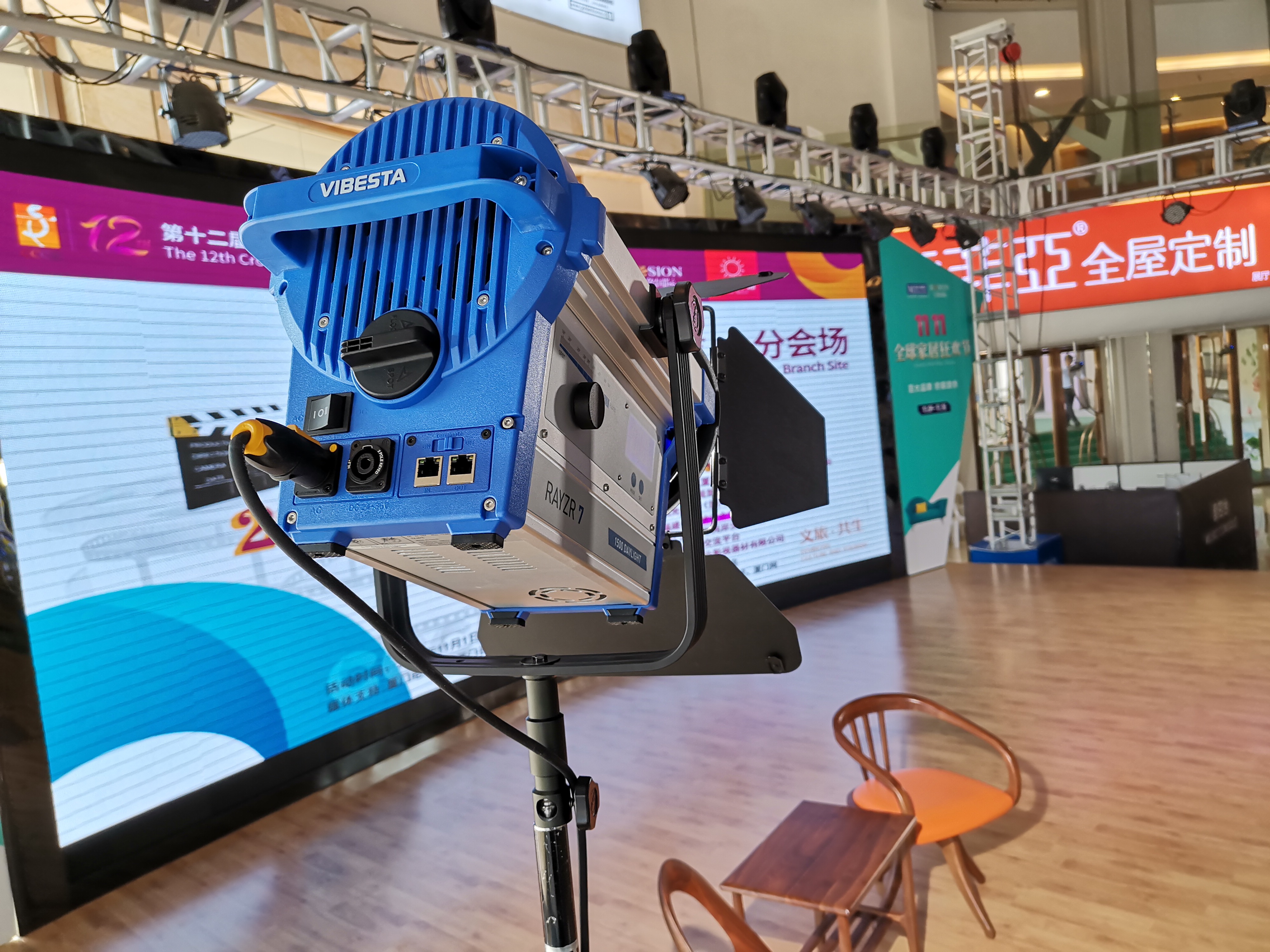 660e7271cbefc2a1977df1af05f676ef